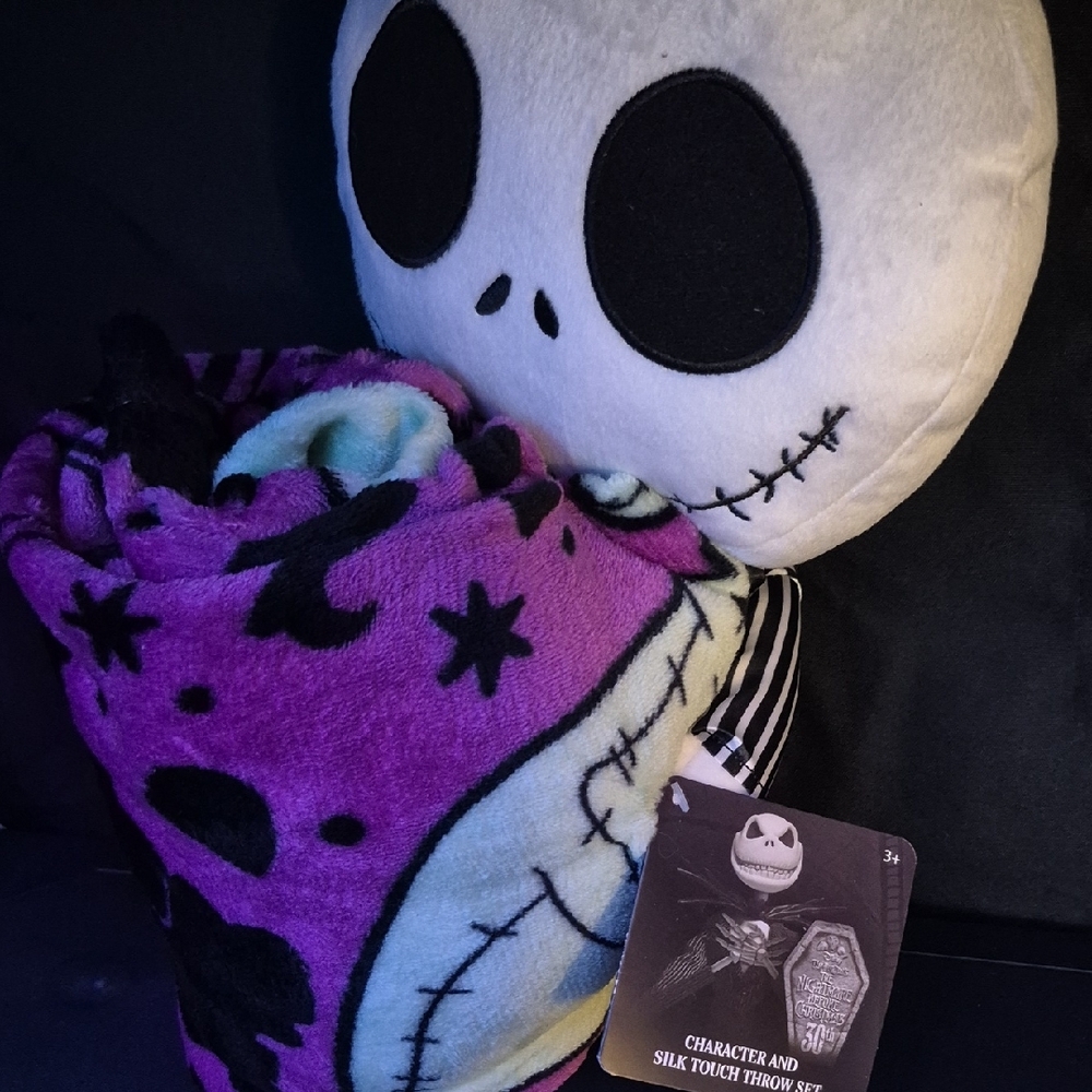 Purple and Black Plush Blanket - Picture 2 of 3